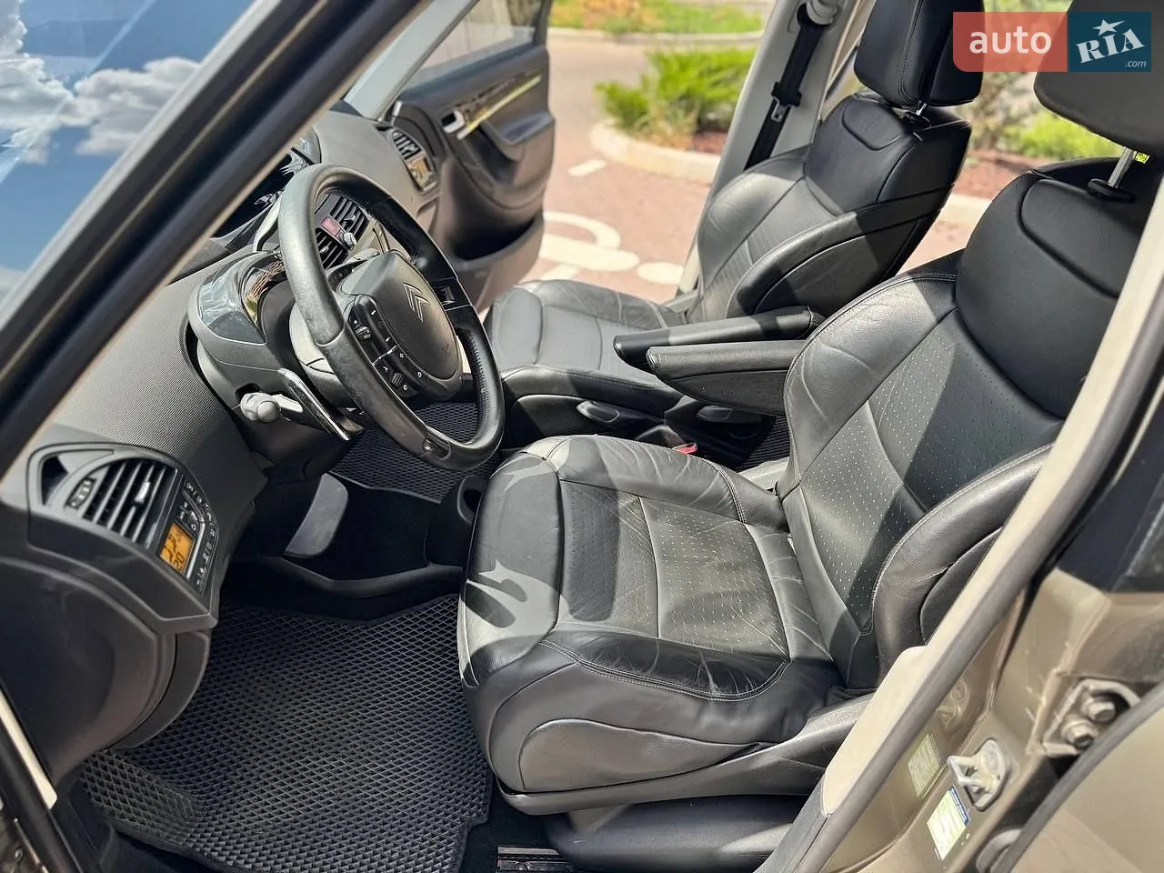 2010 Citroen C4 Picasso - мініатюра 11