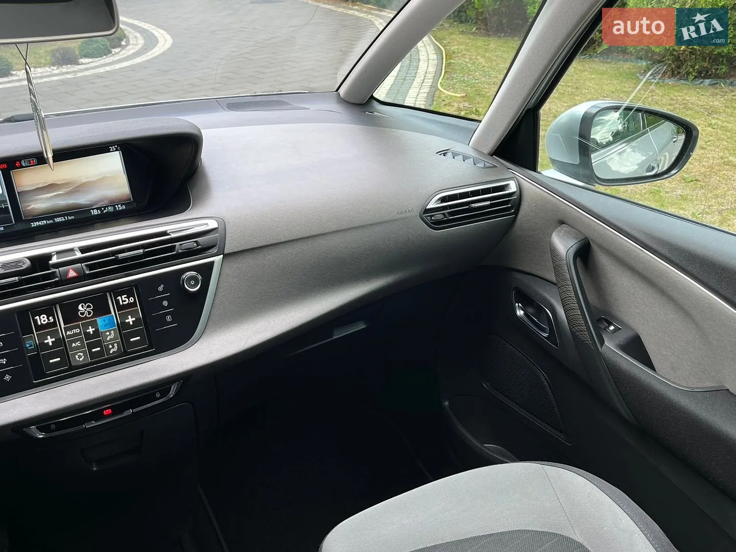 2014 Citroen C4 Picasso - мініатюра 23