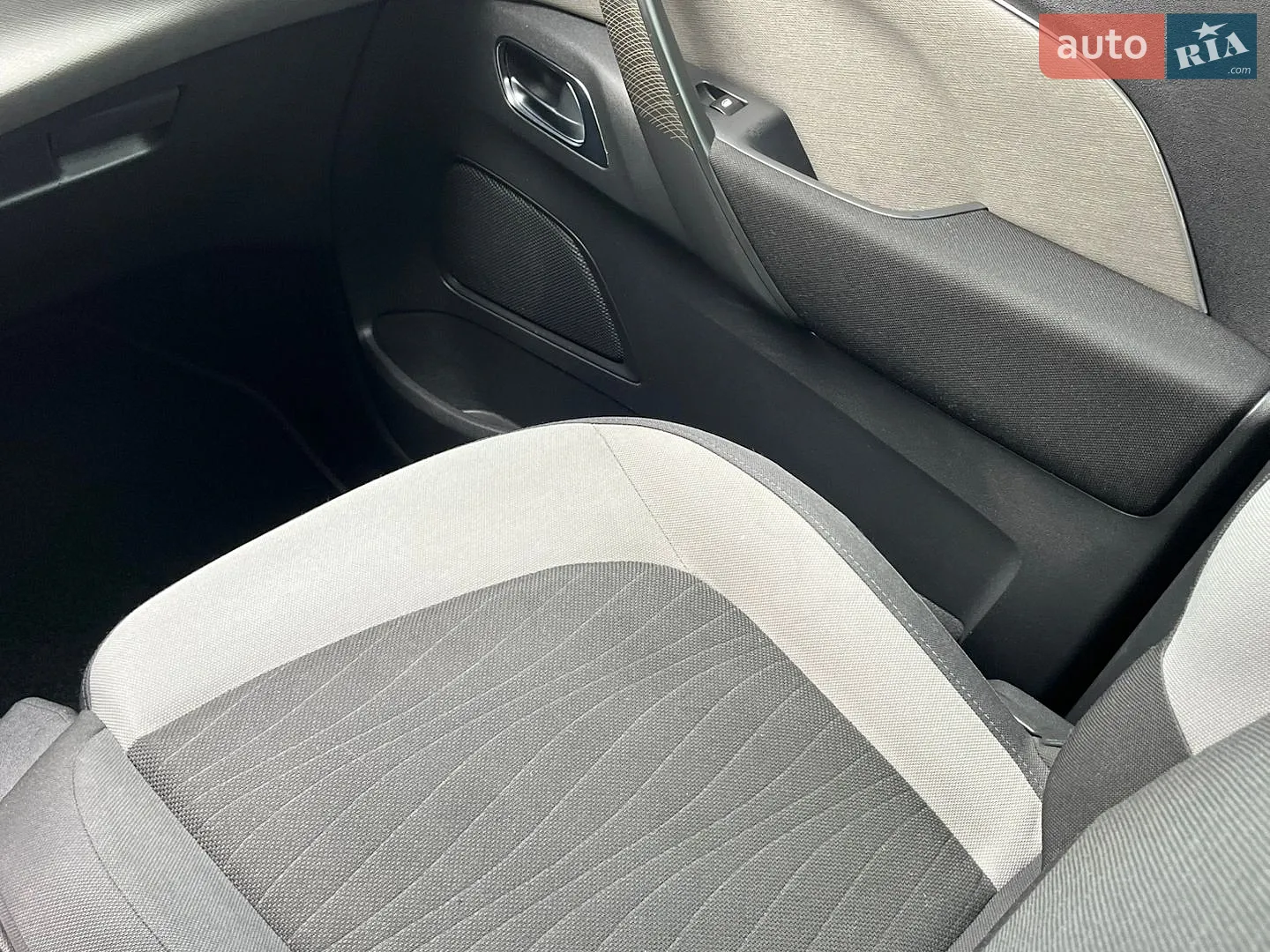 2014 Citroen C4 Picasso - мініатюра 28