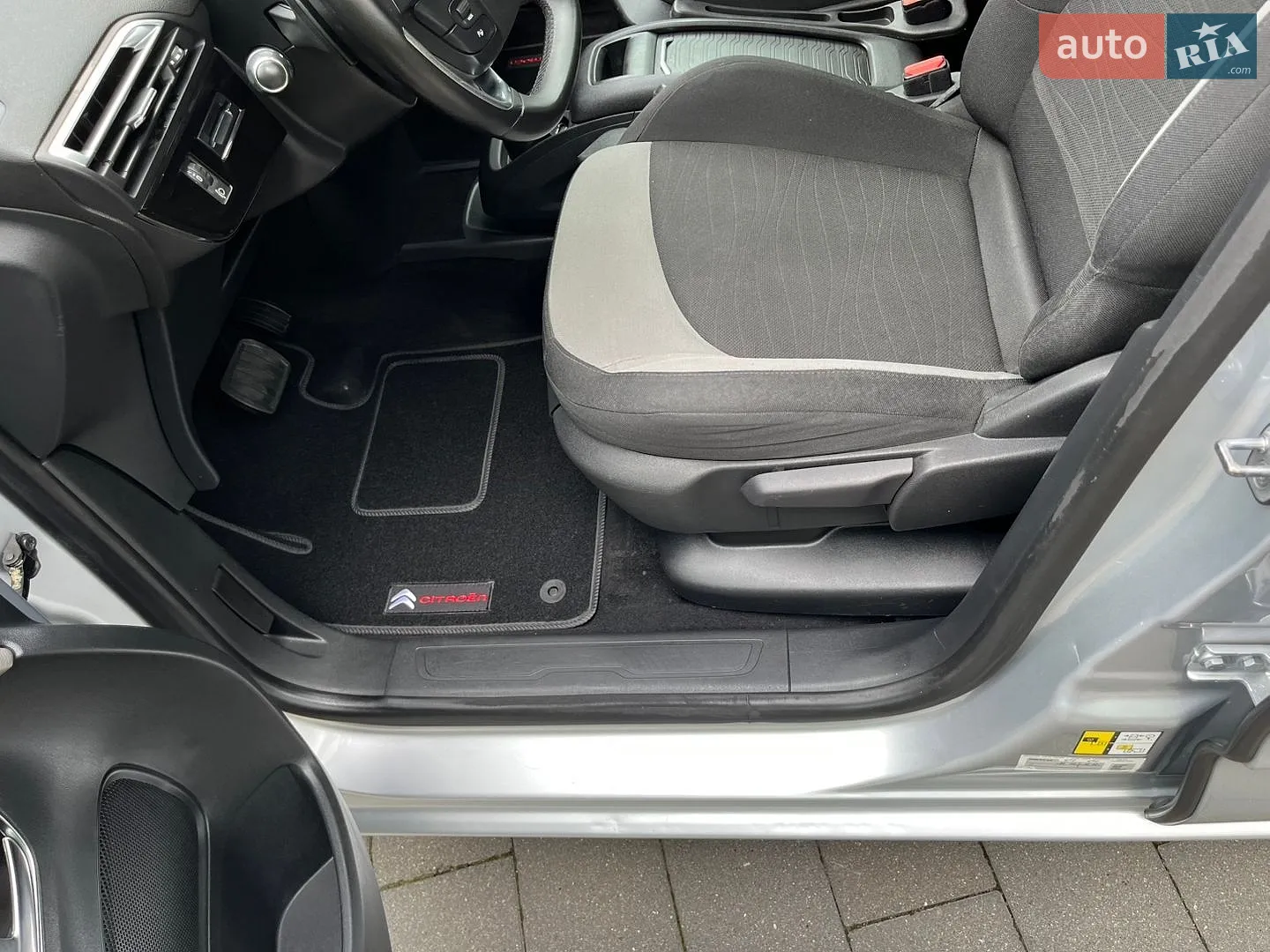 2014 Citroen C4 Picasso - мініатюра 34