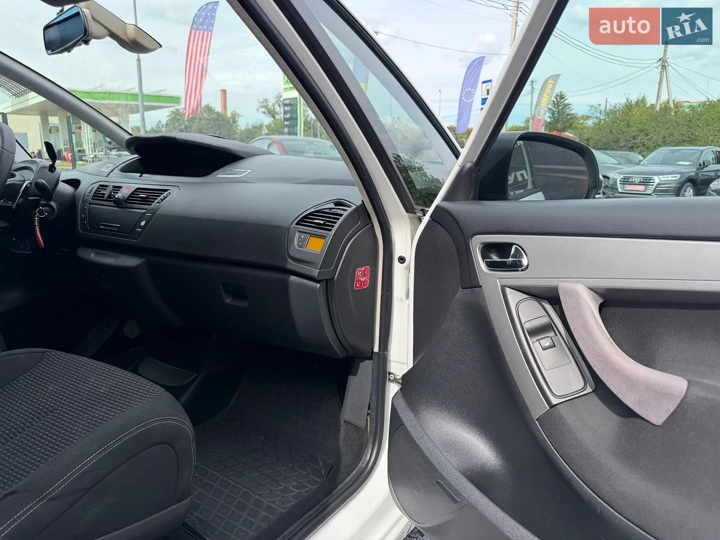 2011 Citroen C4 Picasso - мініатюра 17