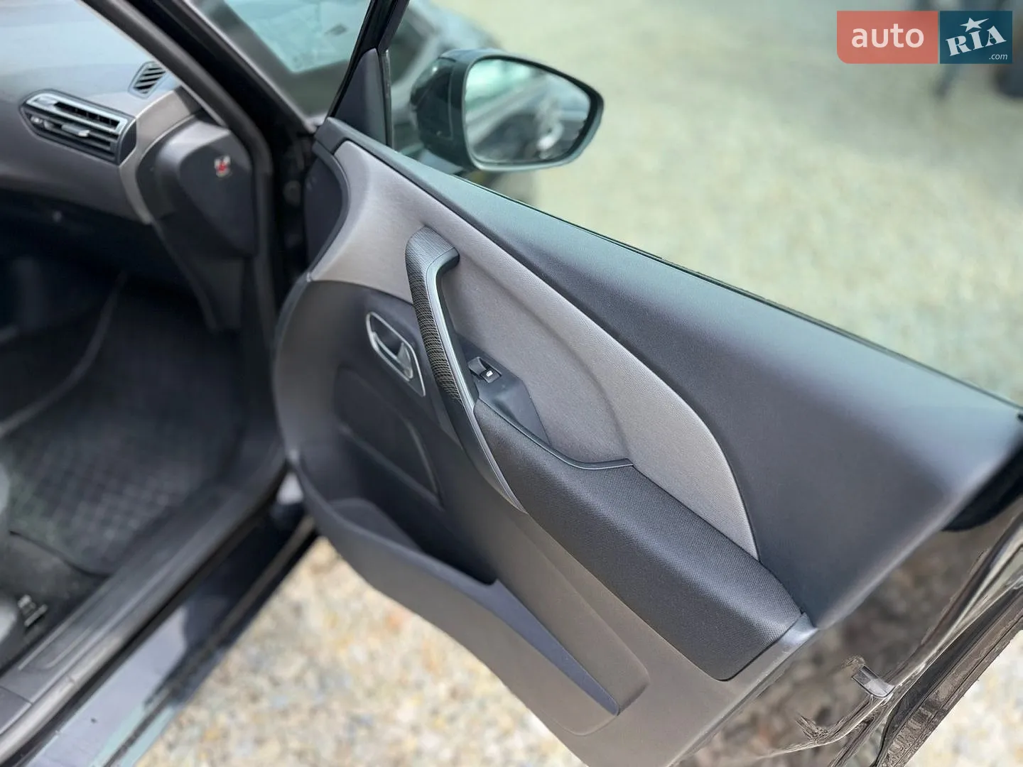 2013 Citroen C4 Picasso - мініатюра 37