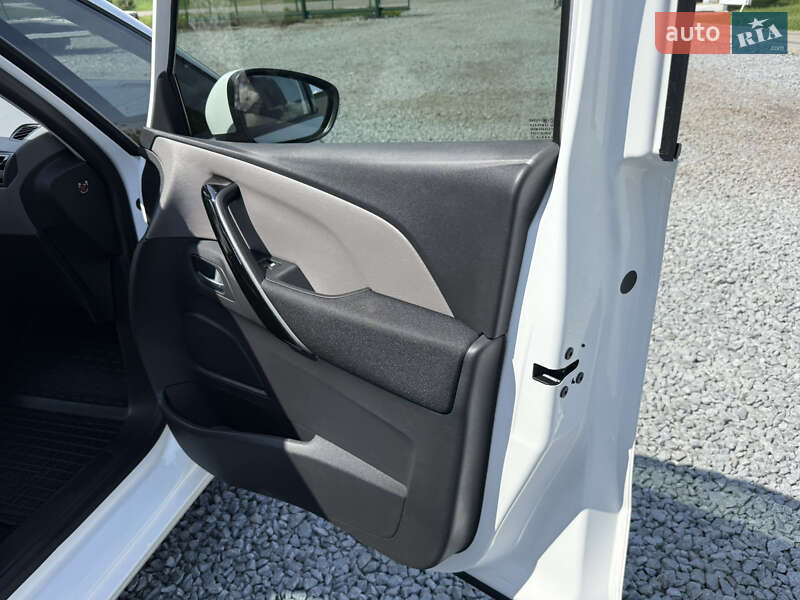Минивэн Citroen C4 SpaceTourer 2019 в Дубно