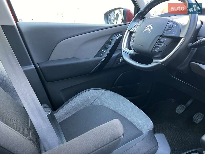 Минивэн Citroen C4 SpaceTourer 2018 в Киеве фото 37 Минивэн Citroen C4 SpaceTourer 2018 в Киеве