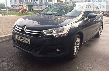 Хэтчбек Citroen C4 2012 в Киеве