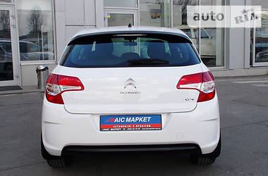 Хэтчбек Citroen C4 2013 в Киеве