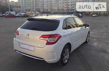 Хэтчбек Citroen C4 2012 в Ивано-Франковске