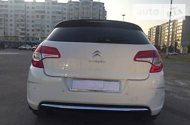 Хэтчбек Citroen C4 2012 в Ивано-Франковске