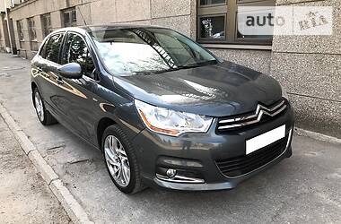 Хетчбек Citroen C4 2013 в 