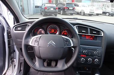 Хетчбек Citroen C4 2013 в 