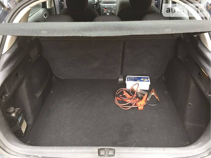 Хетчбек Citroen C4 2013 в Києві фото 5 Хетчбек Citroen C4 2013 в Києві