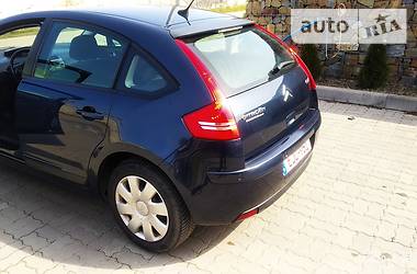 Хетчбек Citroen C4 2009 в 