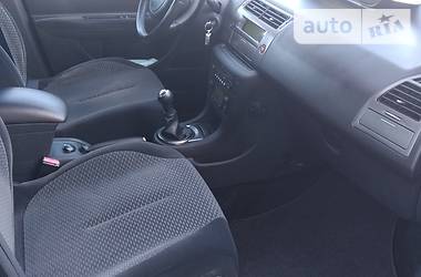 Хетчбек Citroen C4 2009 в 