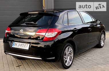 Хетчбек Citroen C4 2011 в 