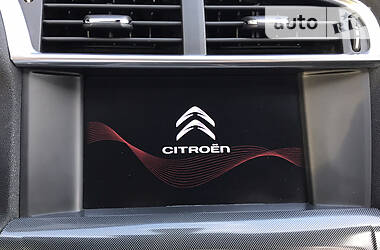 Хетчбек Citroen C4 2011 в 