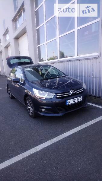 Хэтчбек Citroen C4 2012 в Киеве