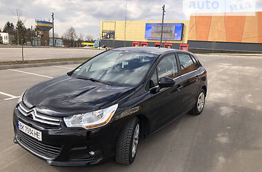 Хэтчбек Citroen C4 2014 в Ровно