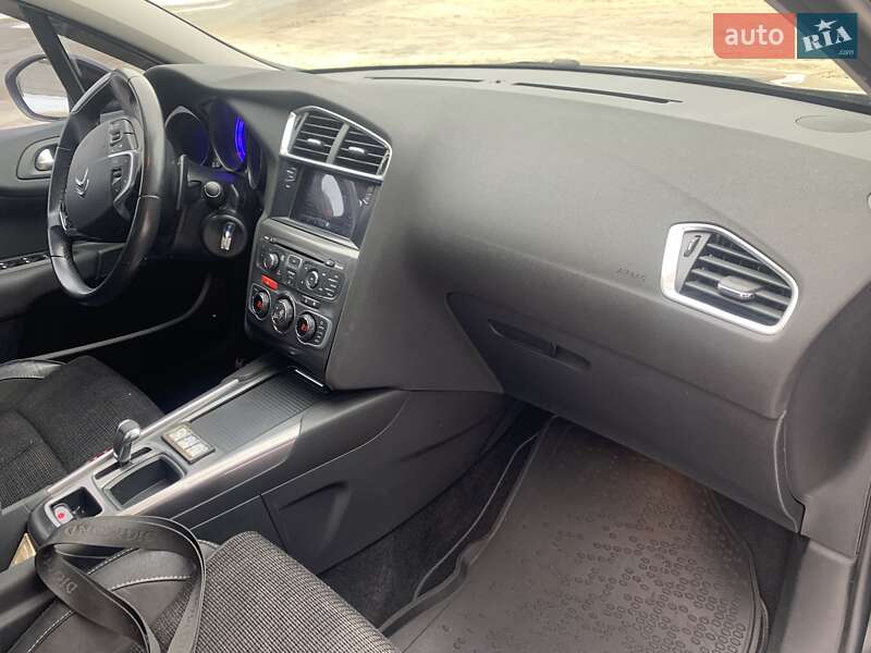 Хэтчбек Citroen C4 2014 в Харькове