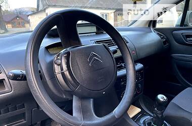 Купе Citroen C4 2008 в 