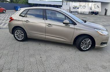 Хэтчбек Citroen C4 2014 в Ужгороде