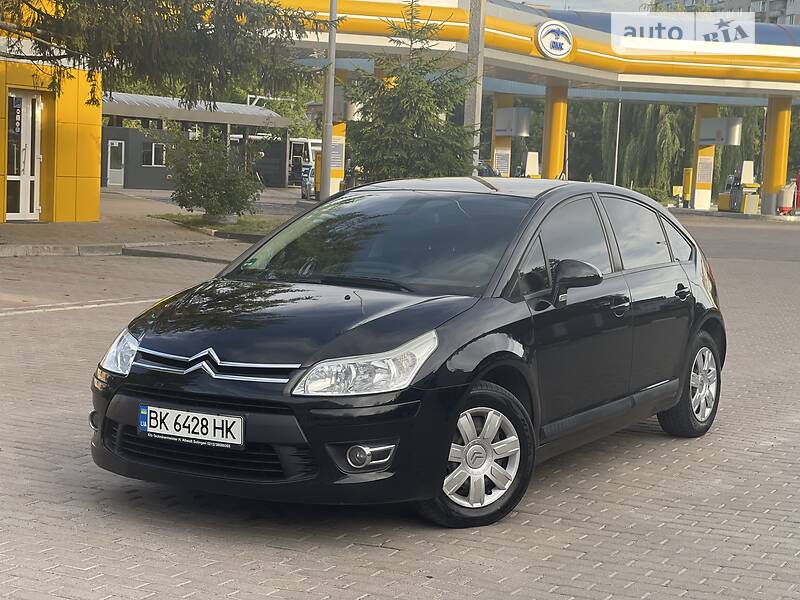 Хэтчбек Citroen C4 2009 в Ровно