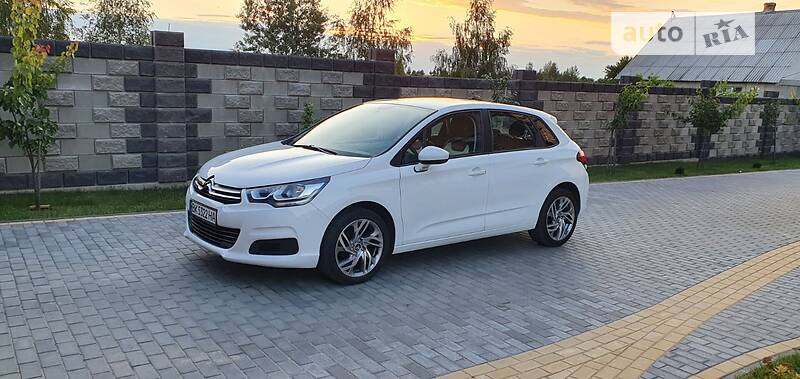 Хетчбек Citroen C4 2015 в Рівному