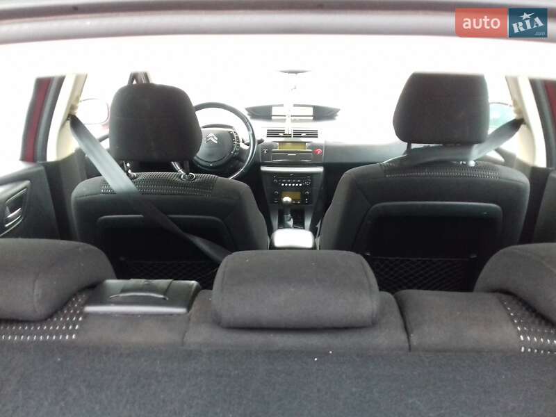 Хэтчбек Citroen C4 2007 в Полонном фото 7 Хэтчбек Citroen C4 2007 в Полонном