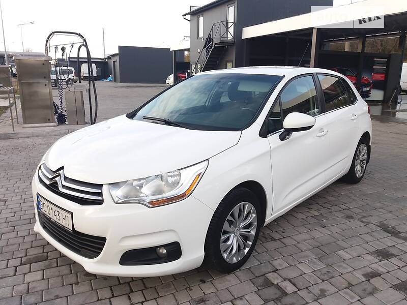 Хетчбек Citroen C4 2014 в Львові