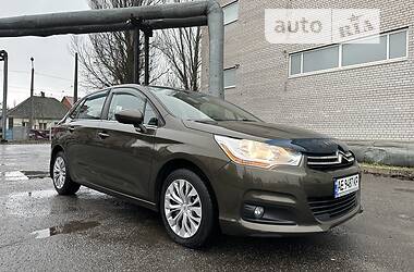 Хетчбек Citroen C4 2015 в Дніпрі