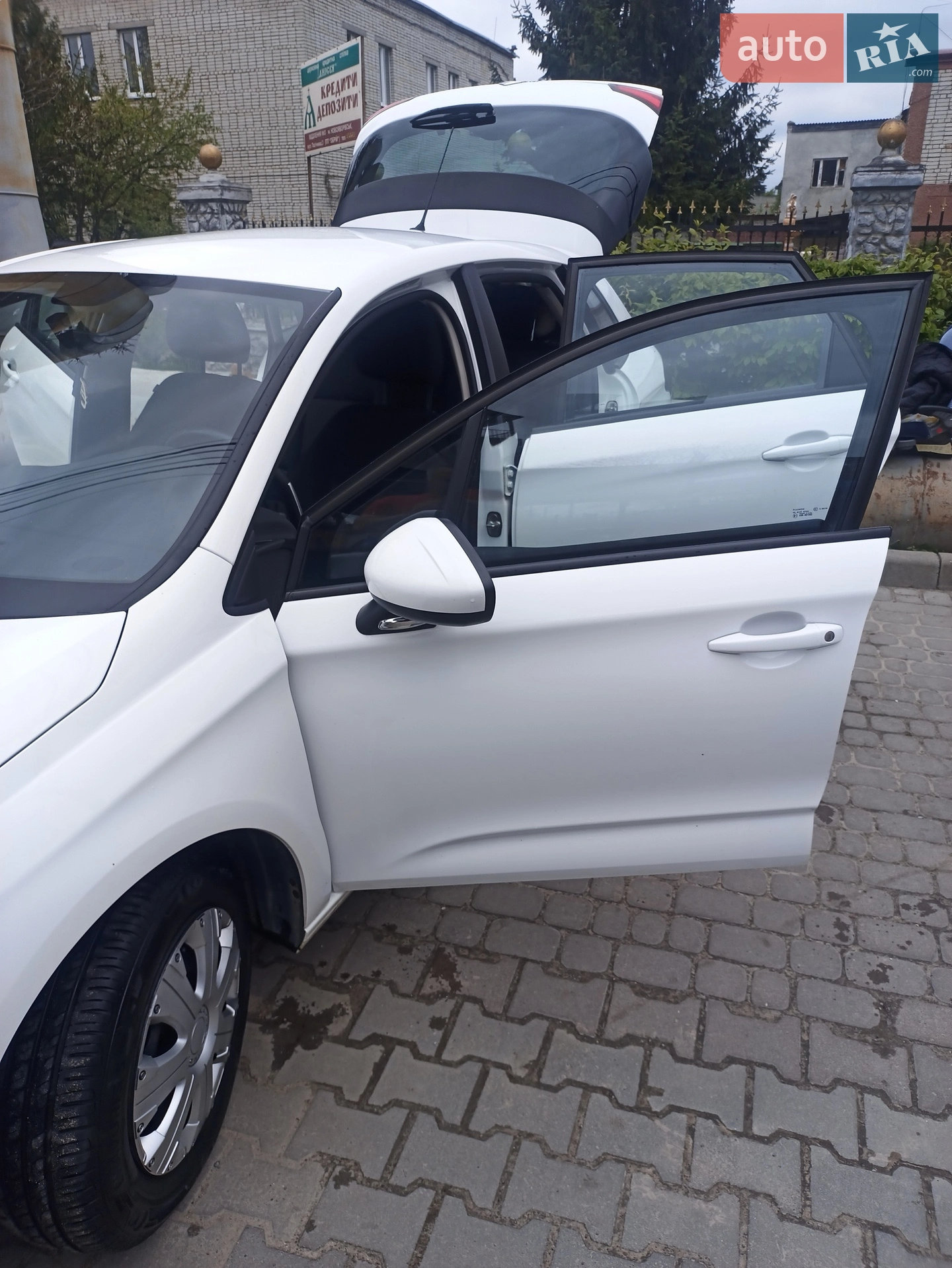 2017 Citroen C4 - мініатюра 10