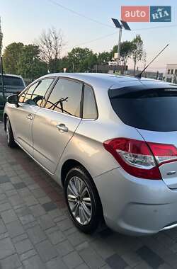 Хэтчбек Citroen C4 2013 в Луцке