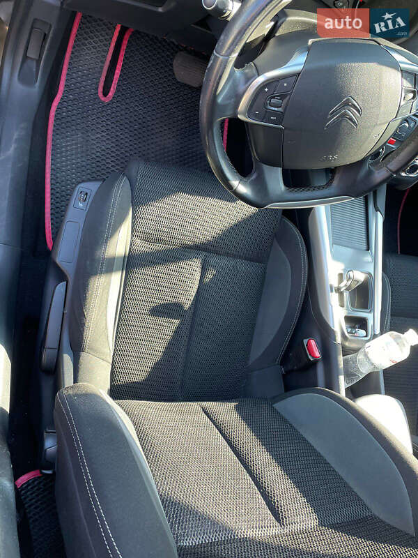 Хэтчбек Citroen C4 2013 в Киеве