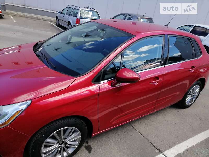 Хэтчбек Citroen C4 2010 в Львове