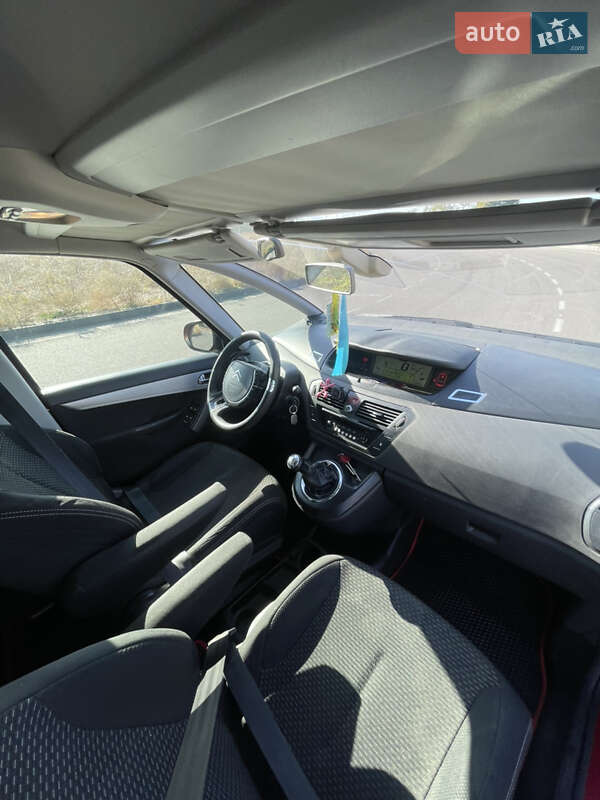 Хэтчбек Citroen C4 2010 в Херсоне фото 5 Хэтчбек Citroen C4 2010 в Херсоне