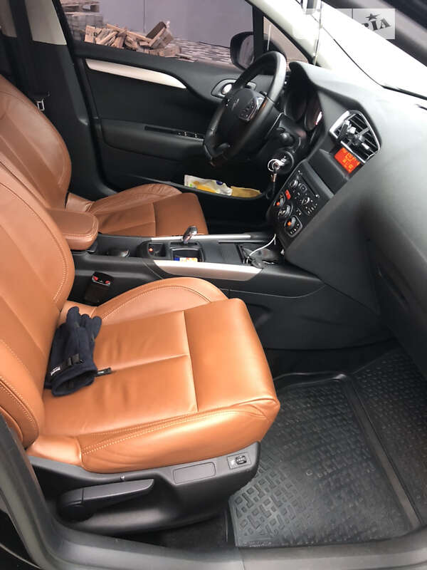 Хетчбек Citroen C4 2013 в Фастові фото 14 Хетчбек Citroen C4 2013 в Фастові