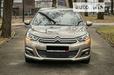 Хэтчбек Citroen C4 2015 в Киеве