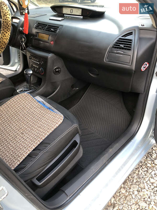 Хетчбек Citroen C4 2006 в Шпикові