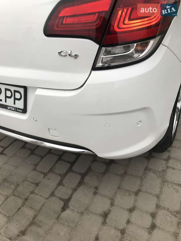 Хэтчбек Citroen C4 2017 в Радехове