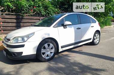 Хетчбек Citroen C4 2008 в Гатне