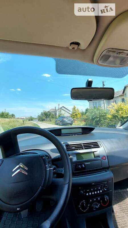 Хэтчбек Citroen C4 2009 в Золотоноше