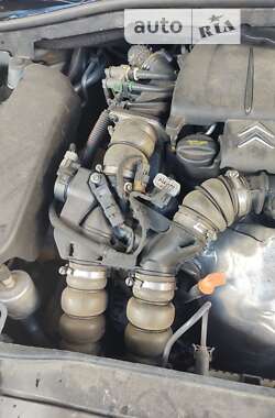 Хэтчбек Citroen C4 2008 в 