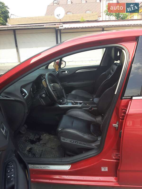 Хэтчбек Citroen C4 2013 в Тячеве