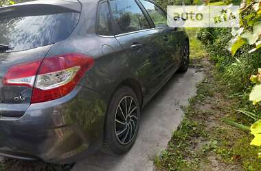 Хетчбек Citroen C4 2014 в Рівному