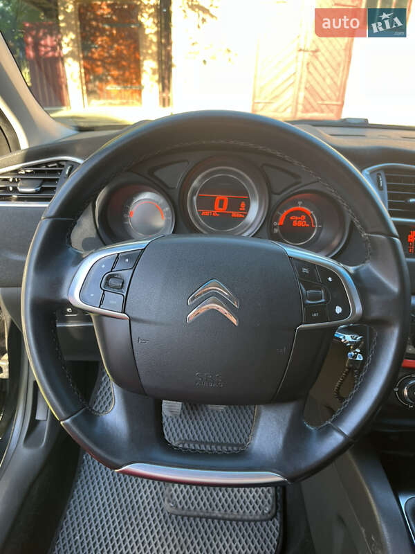 Хэтчбек Citroen C4 2013 в Демидовке