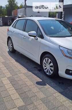 Хэтчбек Citroen C4 2013 в 