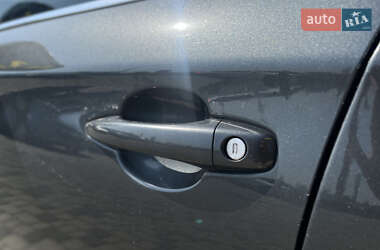 Хетчбек Citroen C4 2014 в 