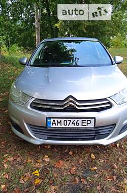 Хэтчбек Citroen C4 2012 в Киеве