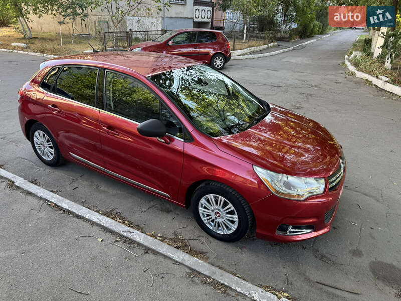 Хэтчбек Citroen C4 2012 в Павлограде