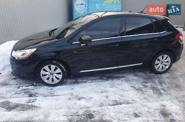Хэтчбек Citroen C4 2011 в 