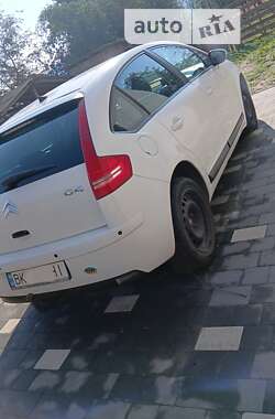 Хэтчбек Citroen C4 2010 в Жовкве